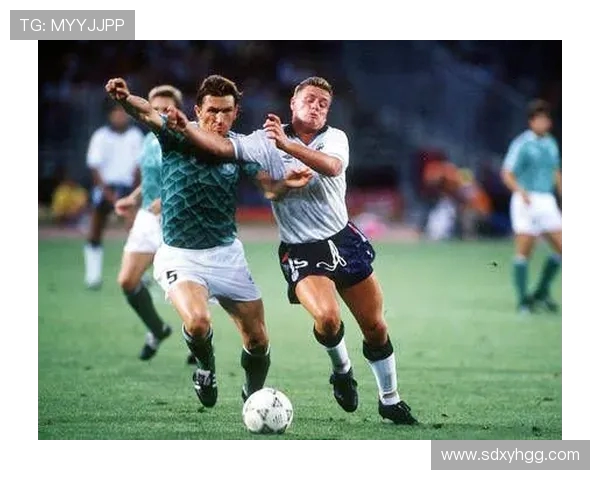 加斯科因：世界杯成名后，女人们蜂拥而至，内裤堆满垃圾袋